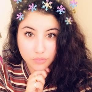 Meet your Posher, Briana